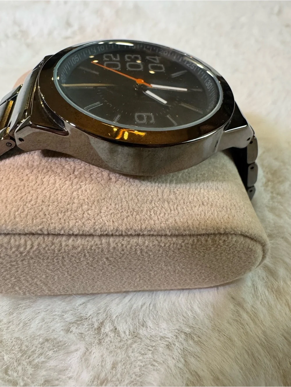 Mossimo Men's Quartz Analog Black Dial Metal Bracelet Fixed Bezel Seconds